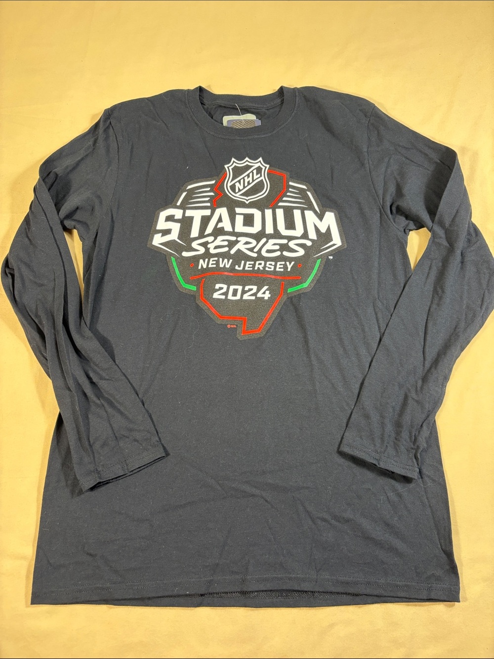 NWT Fanatics 2024 NHL Stadium Series New Jersey Long Sleeve Shirt Size M